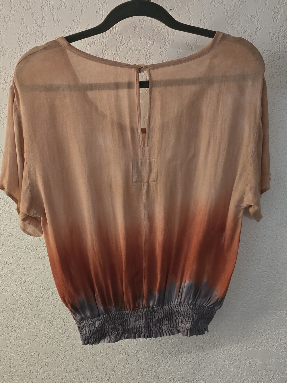 Chaser Heirloom Gauze Smocked Waist Ombré Top - Picture 2 of 2